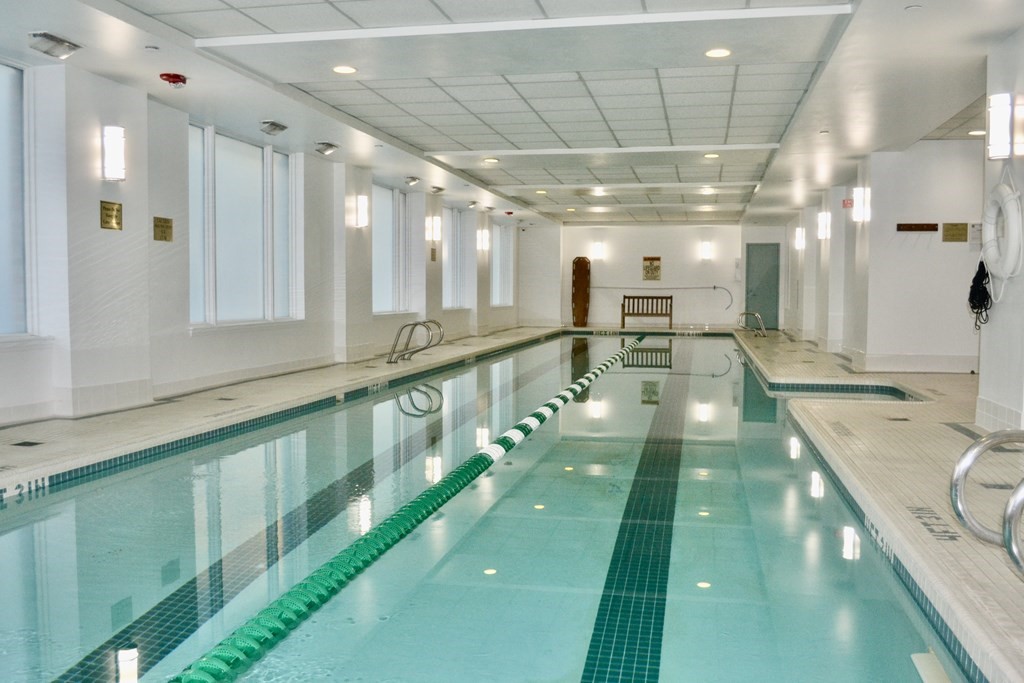 10 Rogers St, East Cambridge