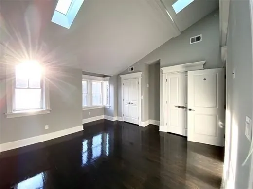 209 Green St, Cambridgeport