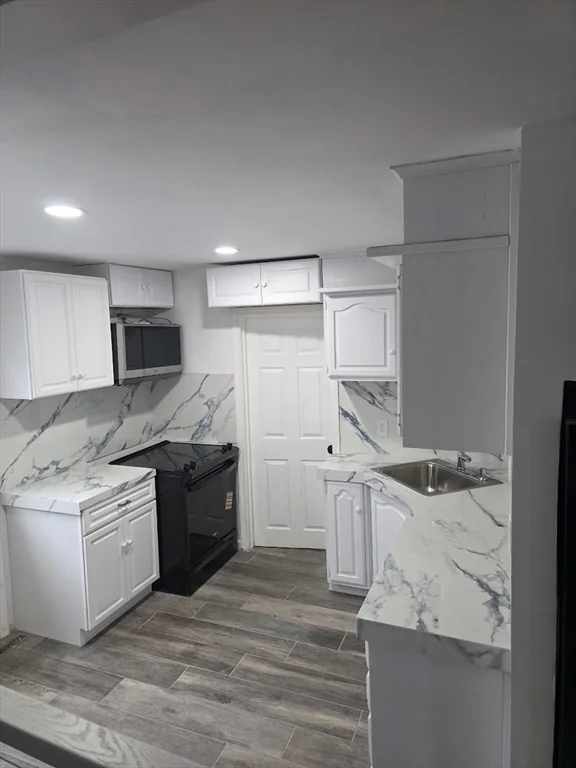 6 French St, Billerica