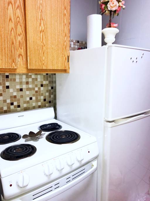 879 Beacon St, Fenway