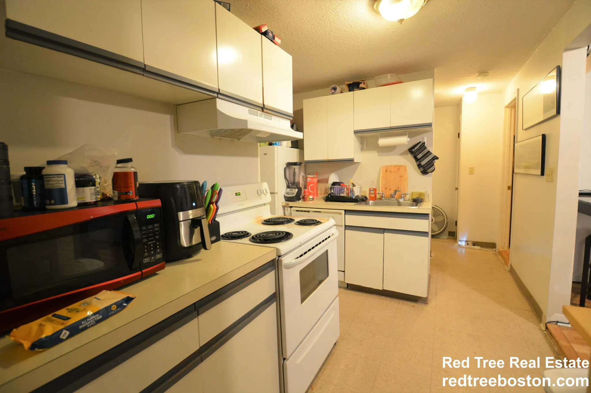 21 Kinross Rd, Brighton