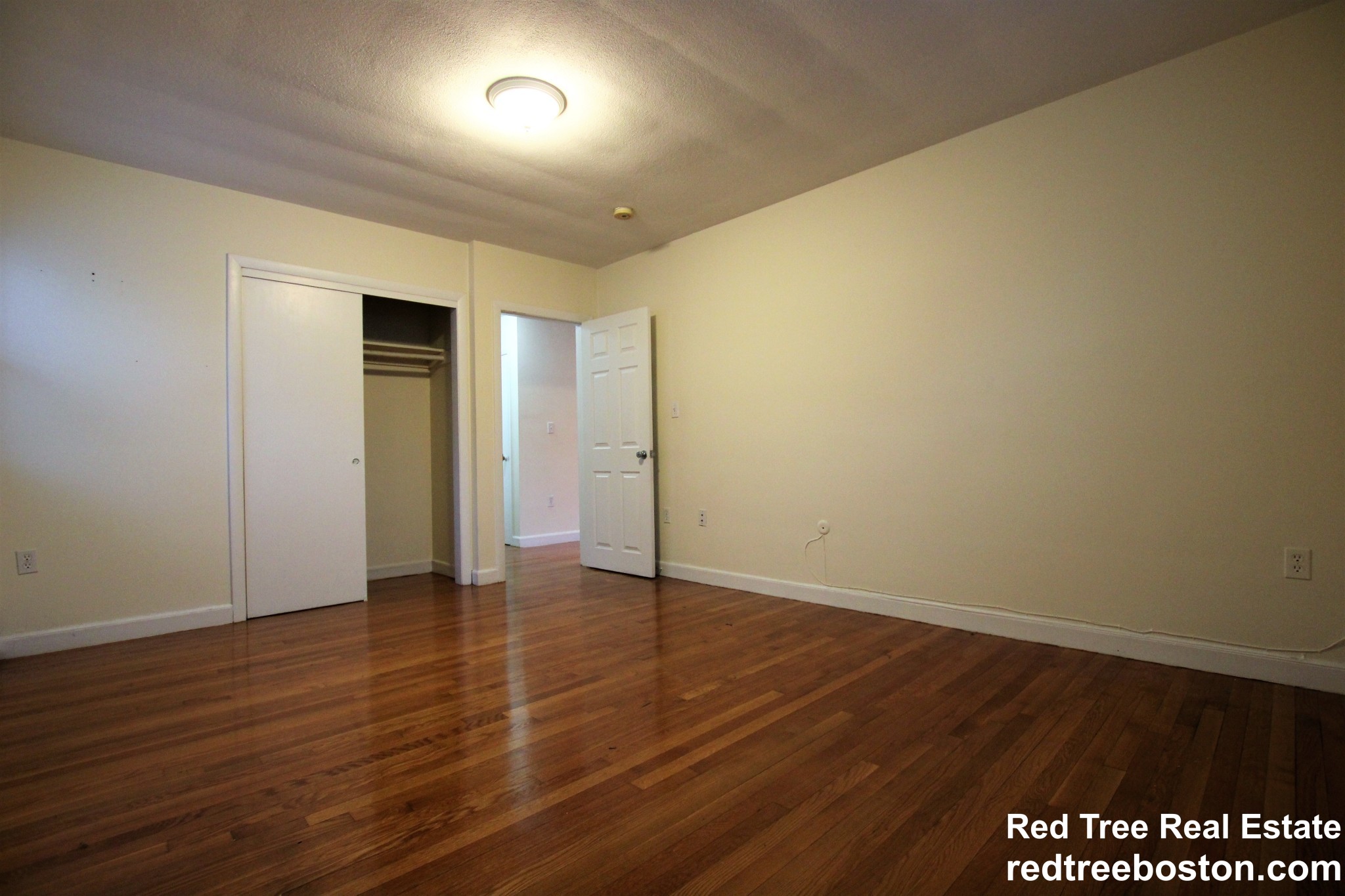 34 Gardner St, Allston