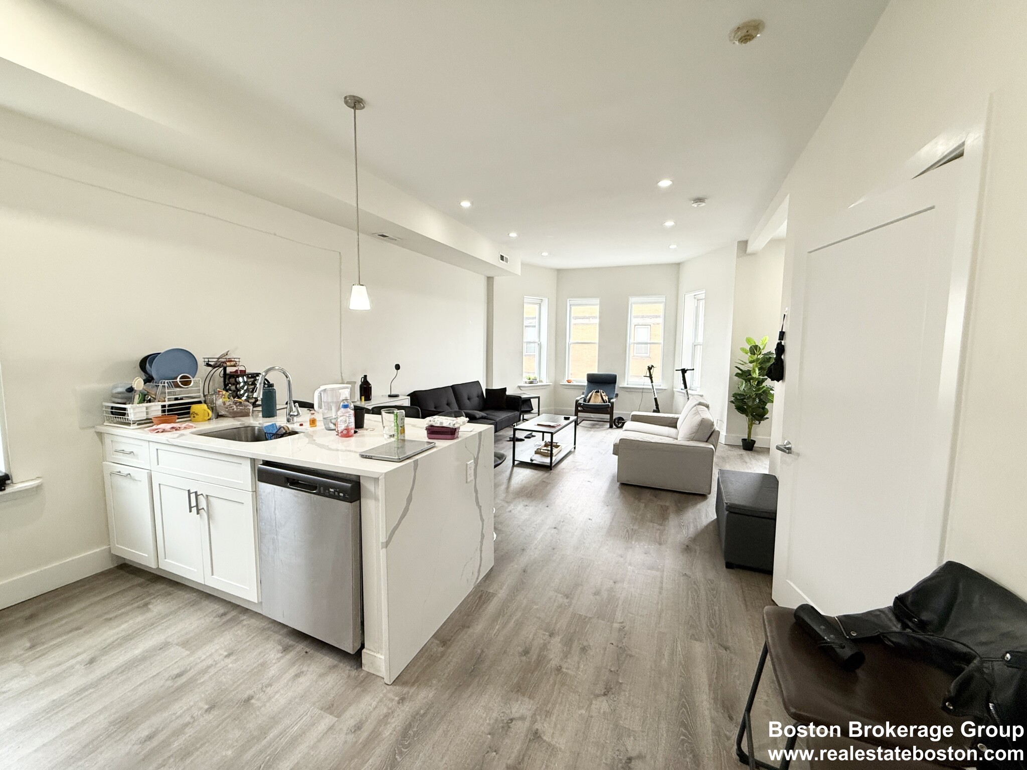 301-305 Dudley St, Roxbury