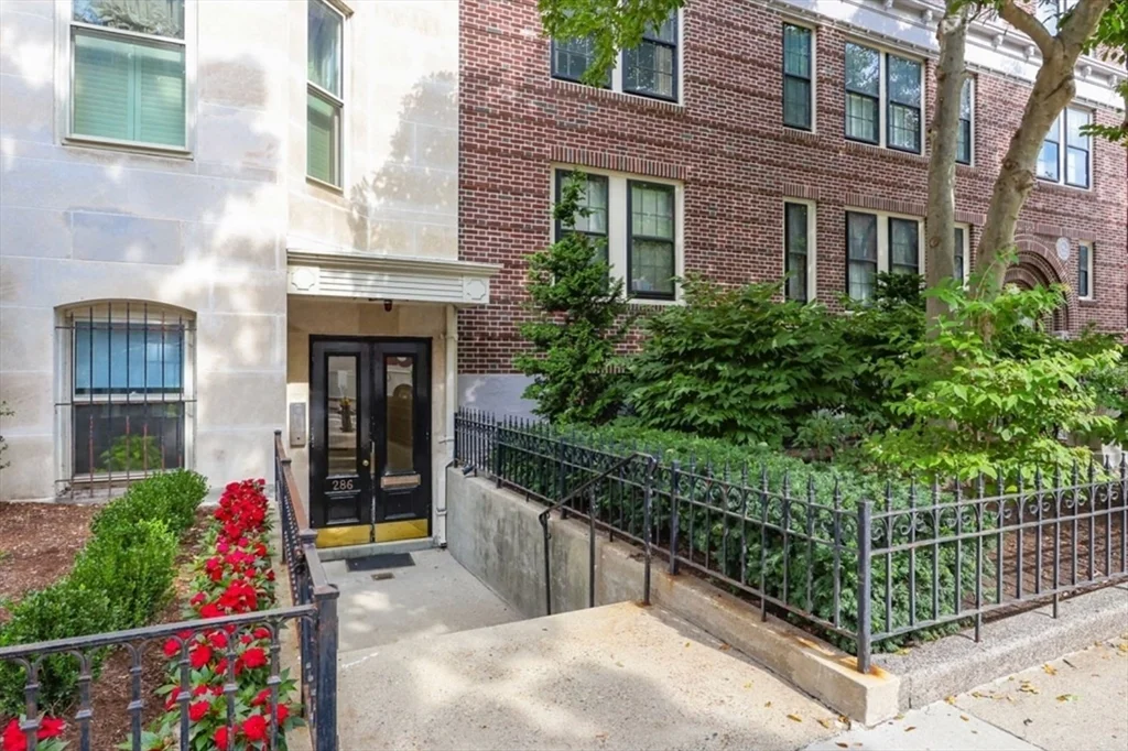 286 Beacon, Back Bay