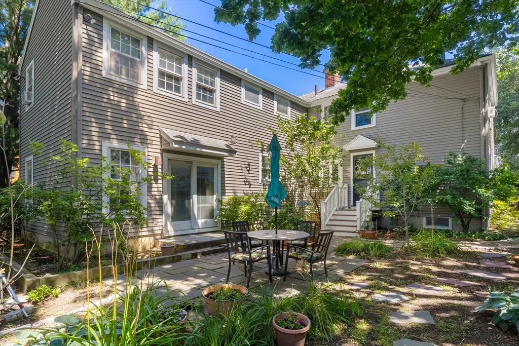 35 Alpine St, West Cambridge