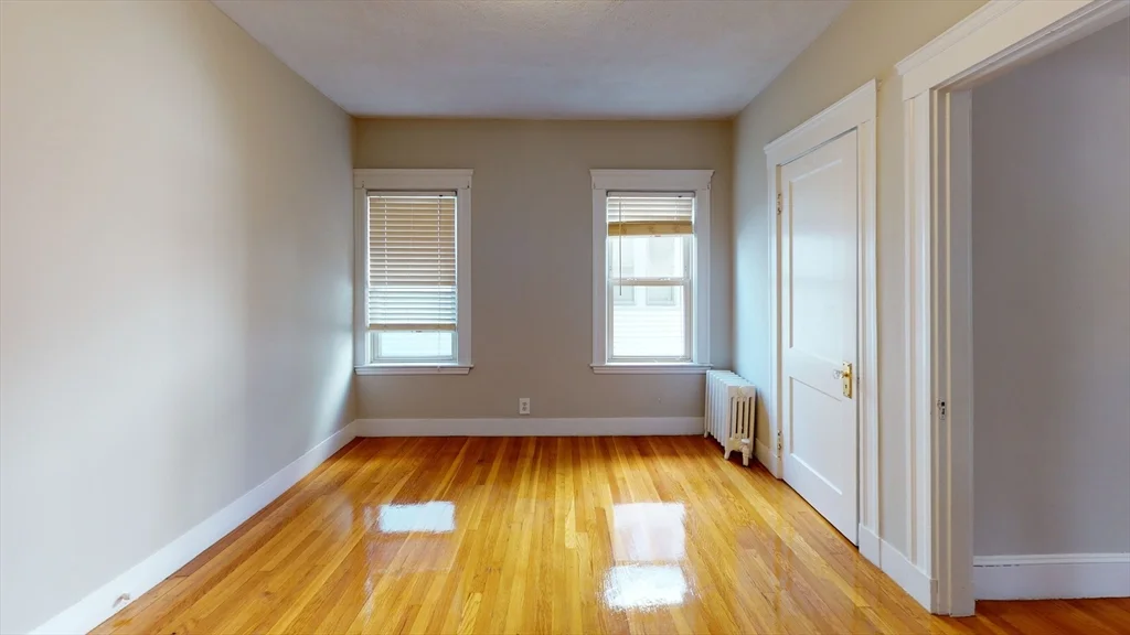 72-74 Harlow, East Arlington