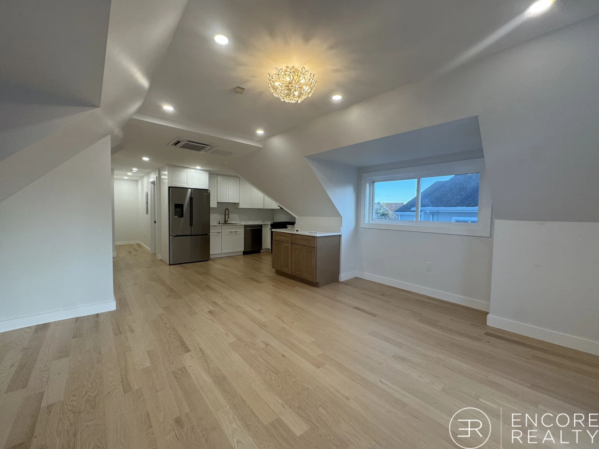 12 Sewall Ave, Winthrop