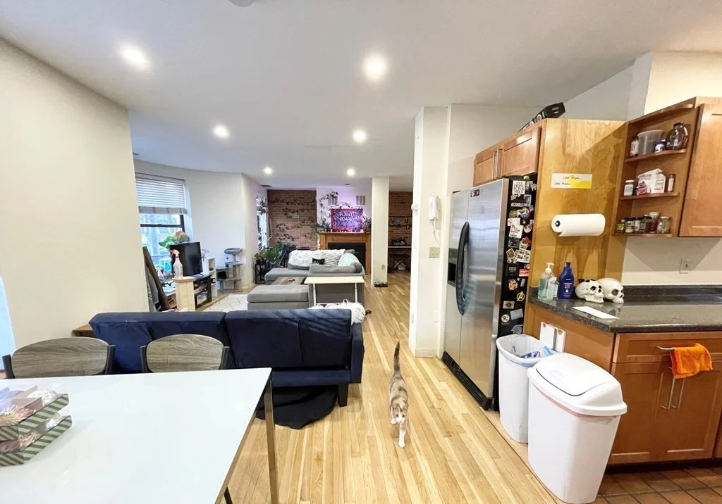 96 Gainsborough, Fenway