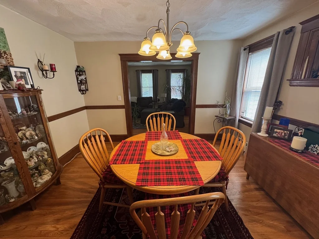 198 School St, Watertown