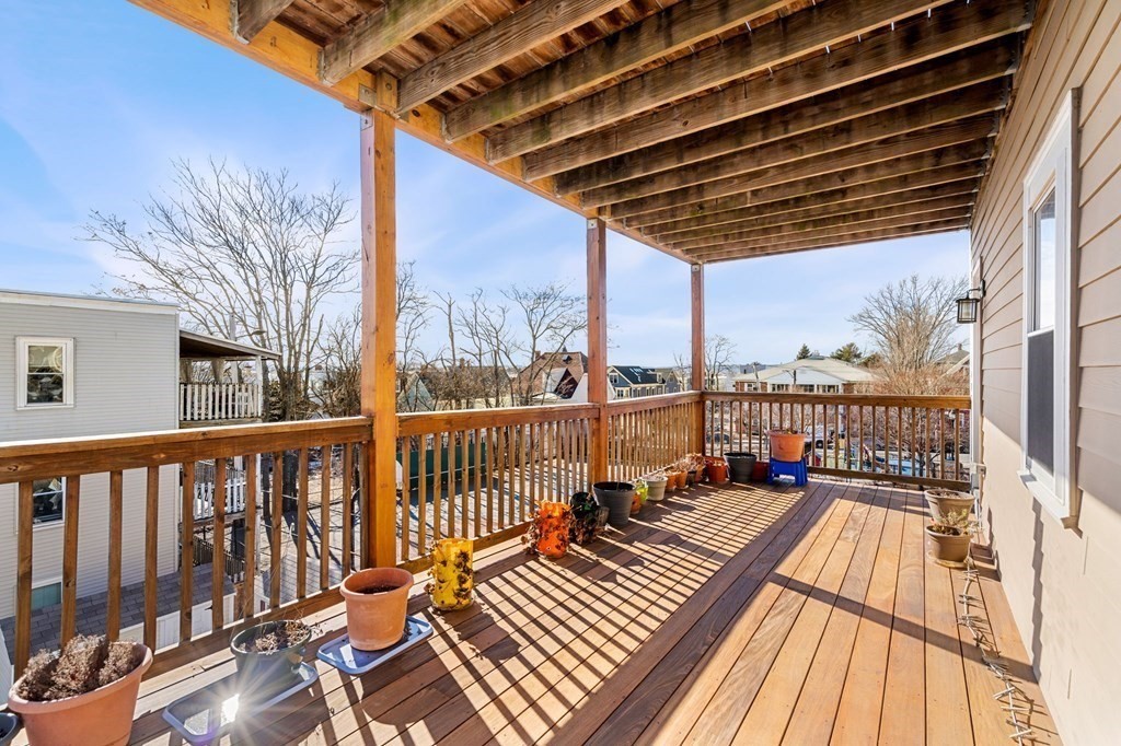 210 Summer St, Spring Hill