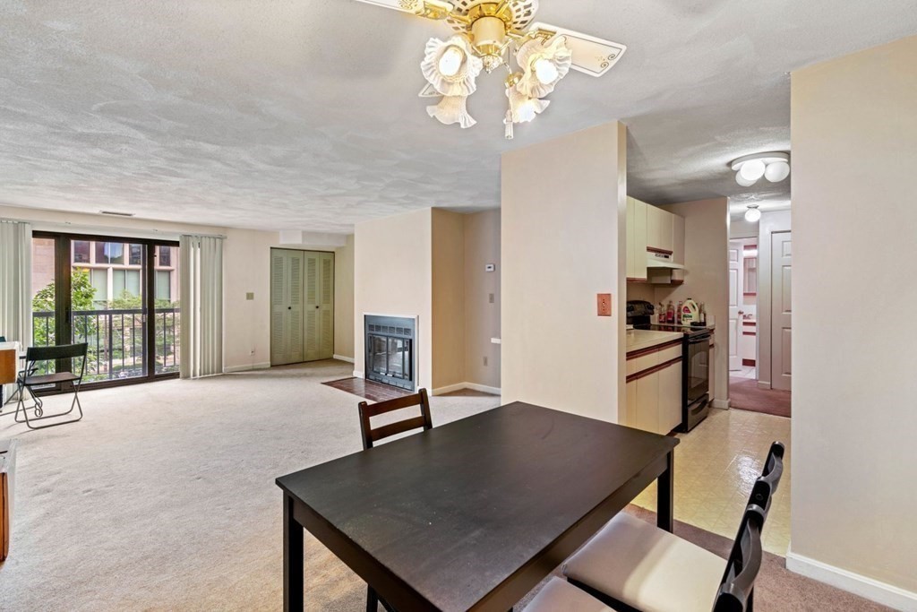 1600 Massachusetts Ave, Neighborhood Nine