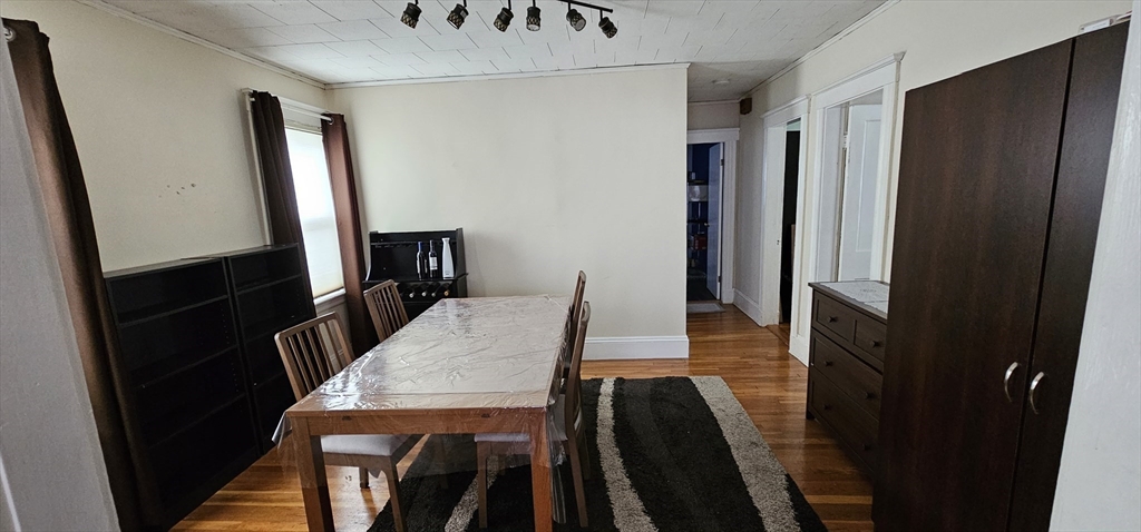 32 Willard Ave, South Medford