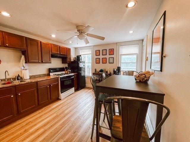 715 East 2nd St, South Boston