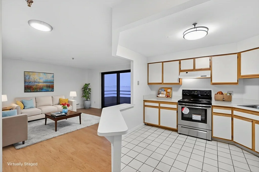 394 Ocean Ave, Revere