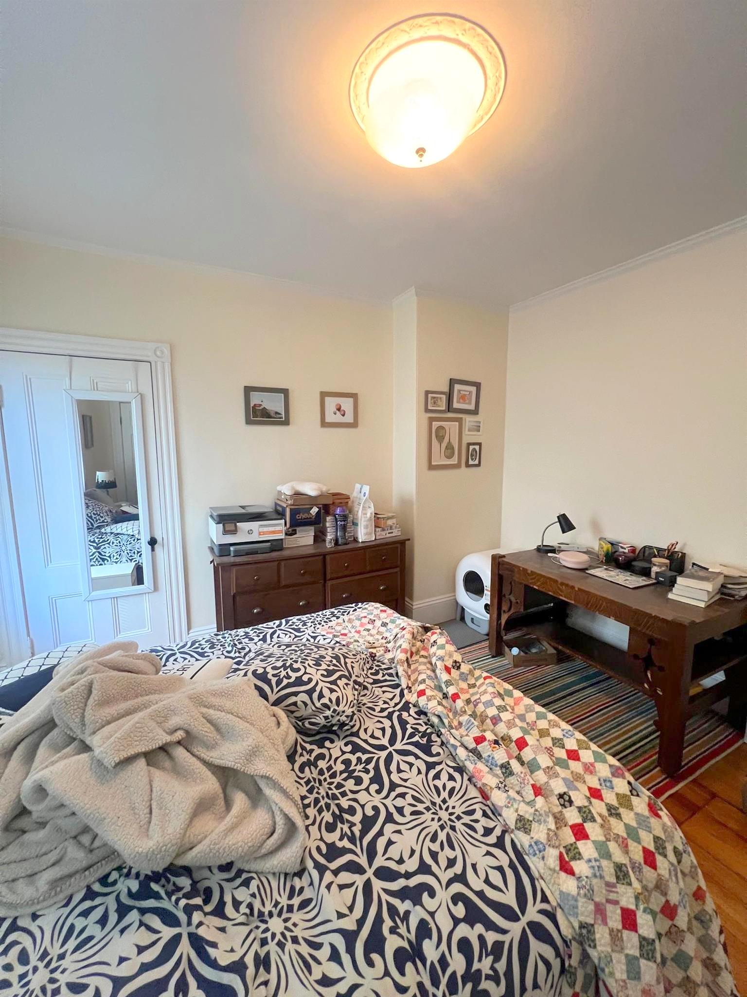 82 Holland St, Davis Square