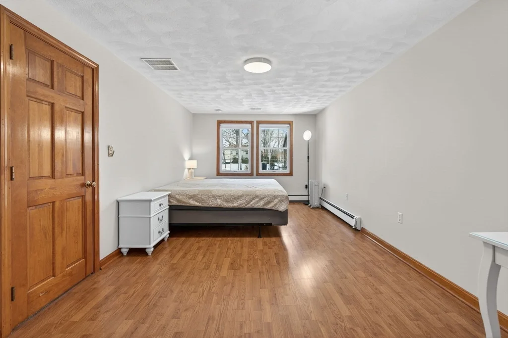 23 Cady St, Billerica