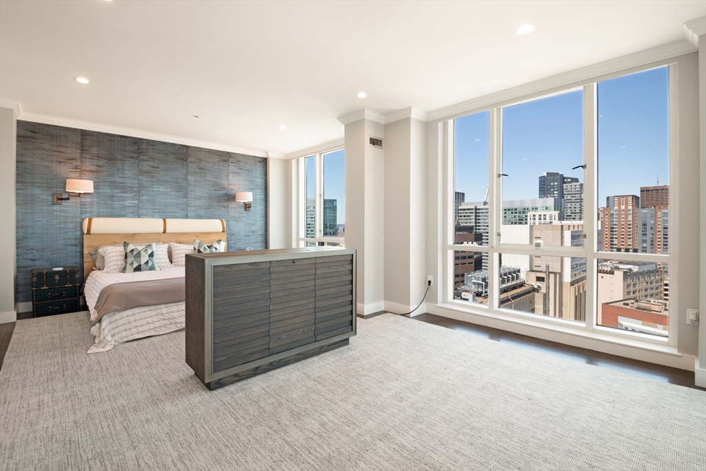 1 Nassau St, Chinatown