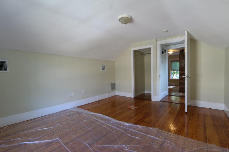 73 Alleghany St, Mission Hill