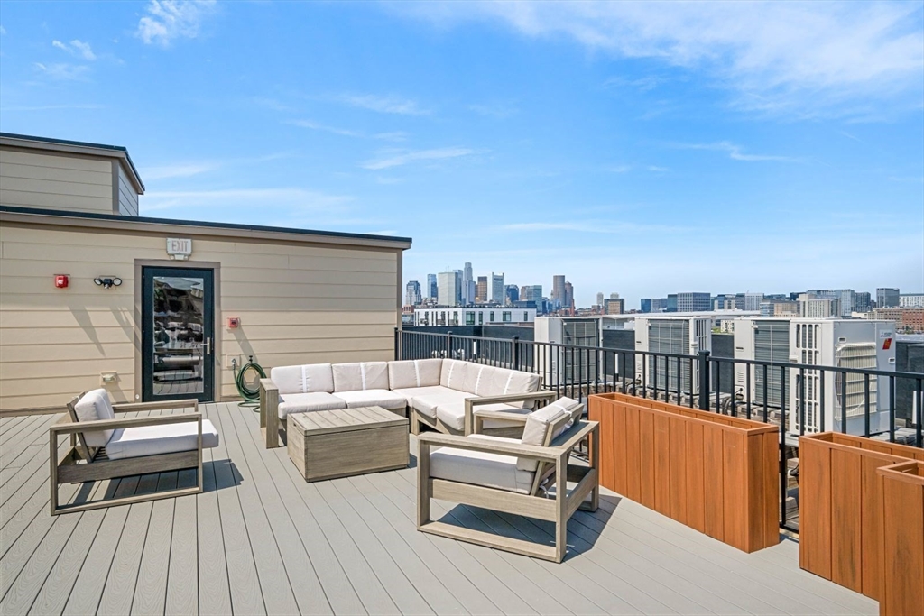 457 W Broadway, South Boston