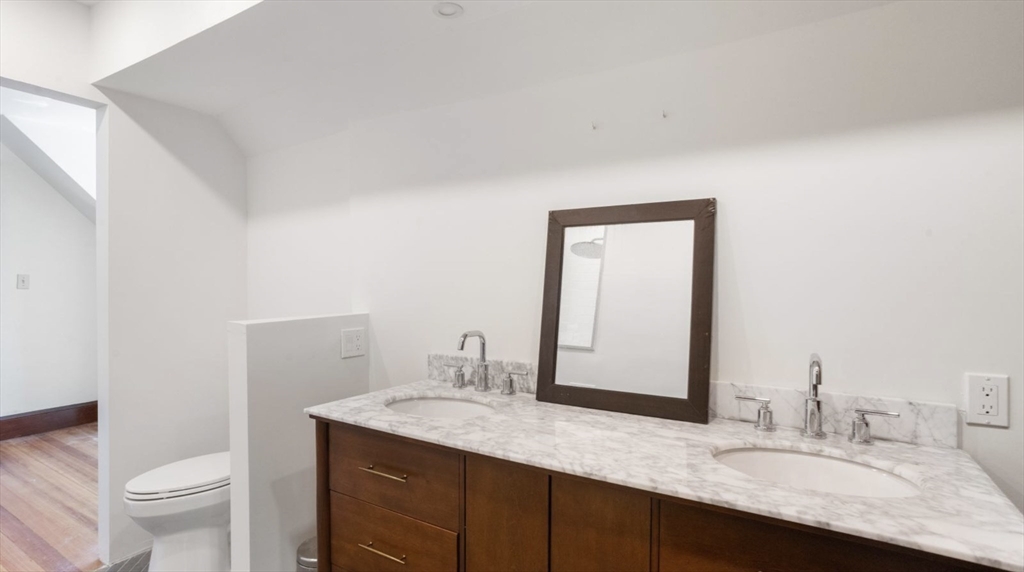 92 Litchfield St, Brighton