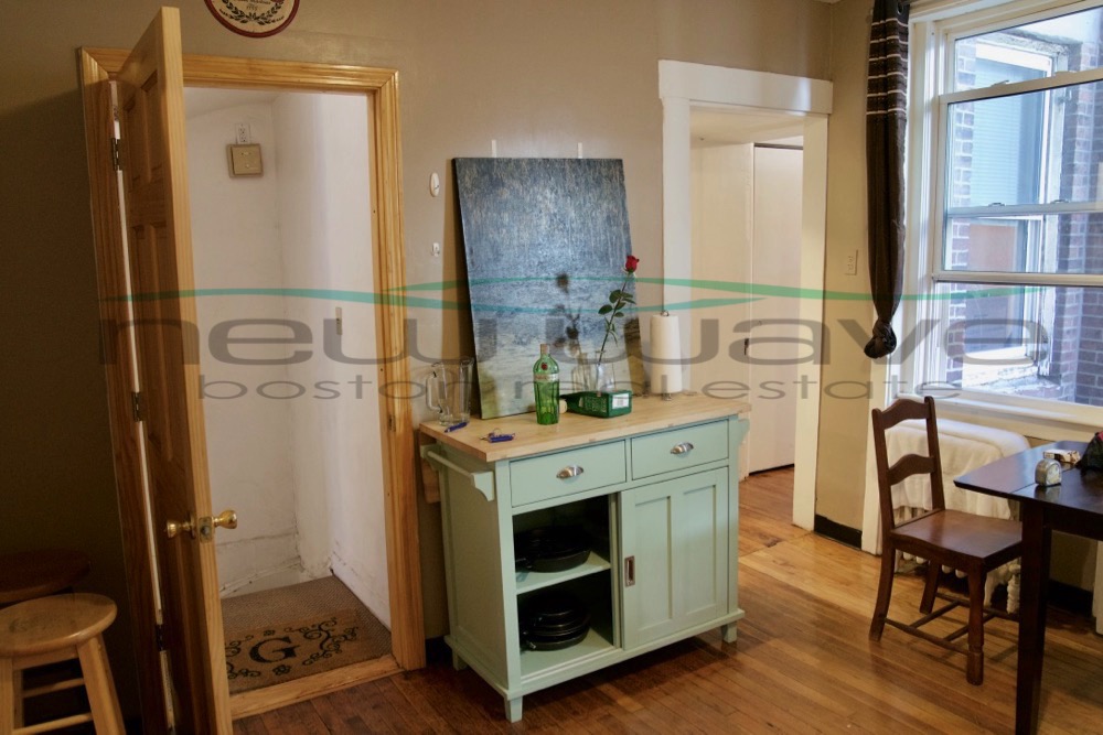 14 Melrose St, Back Bay