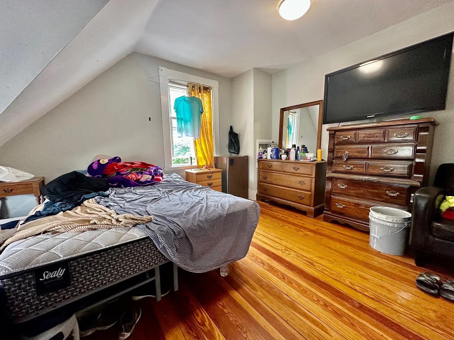 17 Stratton Ter, Banks Square