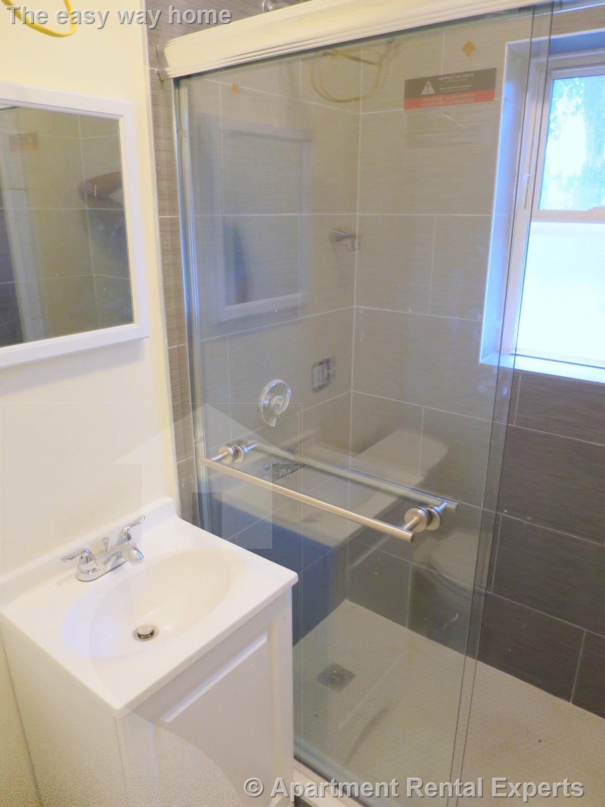 4 Cogswell Ave, Porter Square