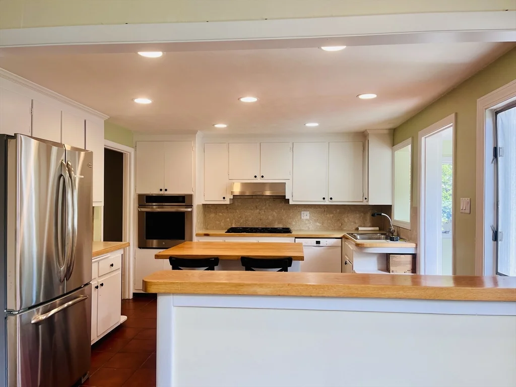 181 Moss Hill Rd, Jamaica Plain