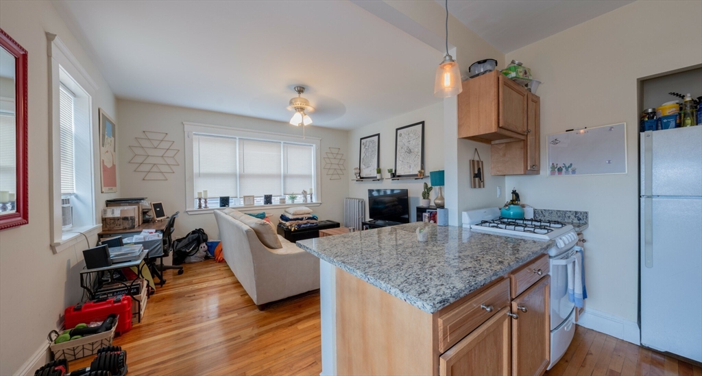 465 Broadway, Medford