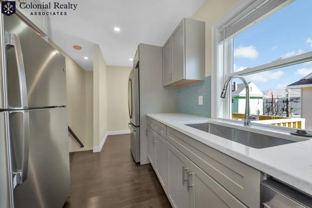 43 Wright Ave, South Medford