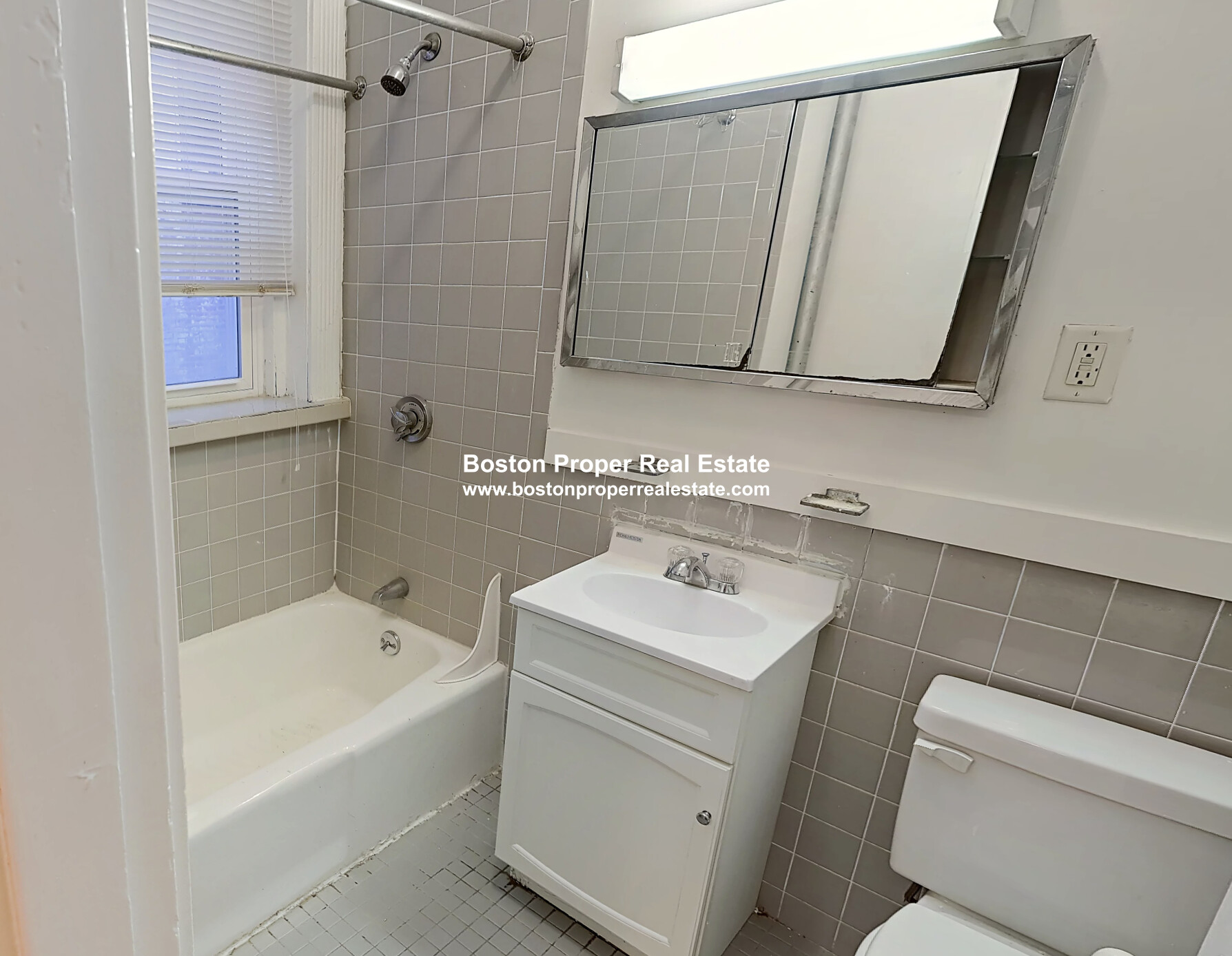 24 Westland Ave, Fenway