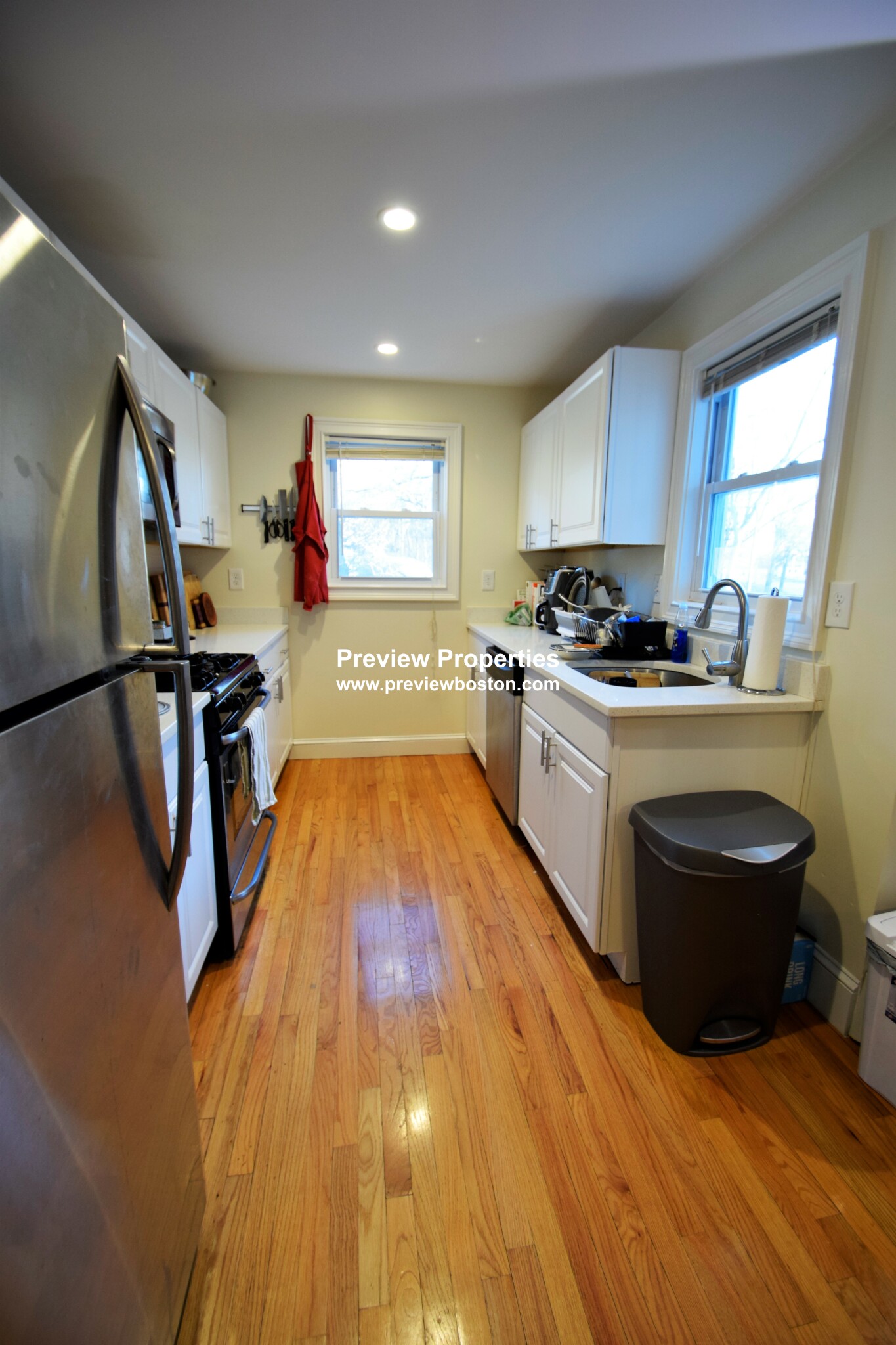 4 School St, Roxbury