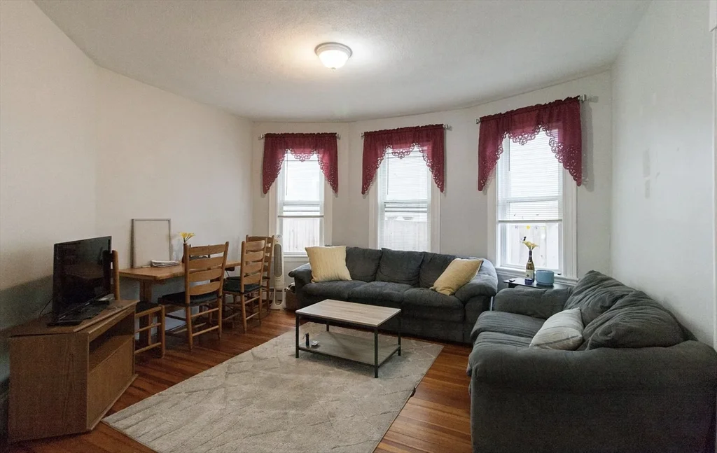 65 Wyman, Jamaica Plain