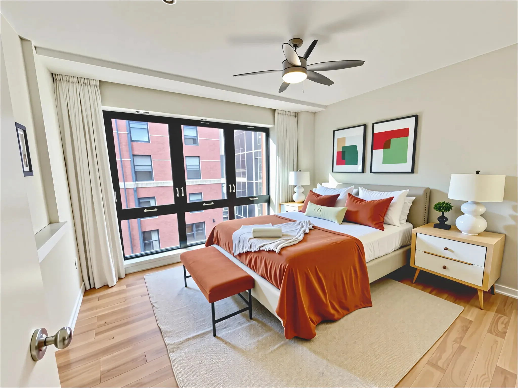 1661 Washington St, South End