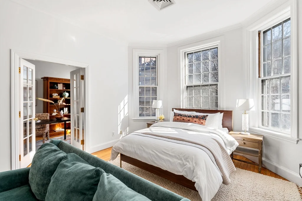 120 Beacon, Back Bay