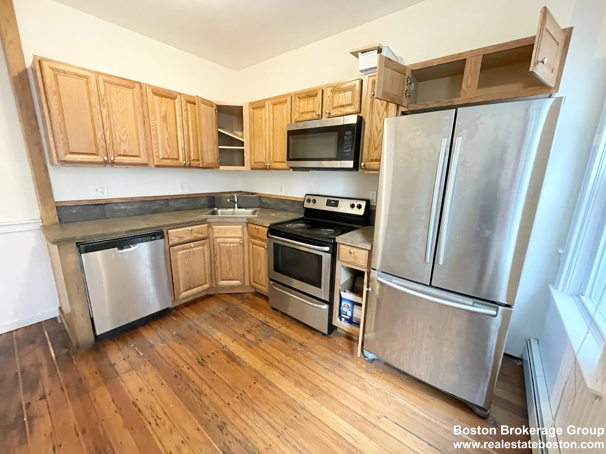 1 Folsom Ave, Mission Hill