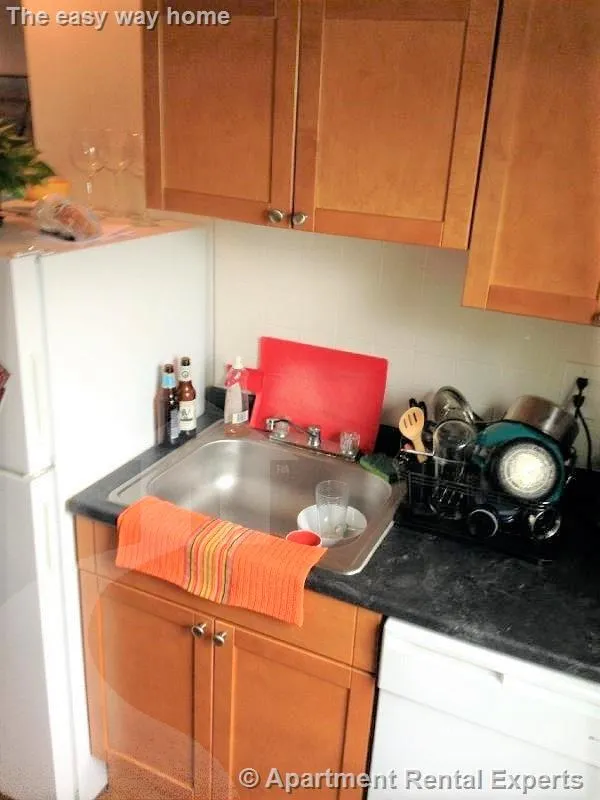 148 Fifth St, East Cambridge