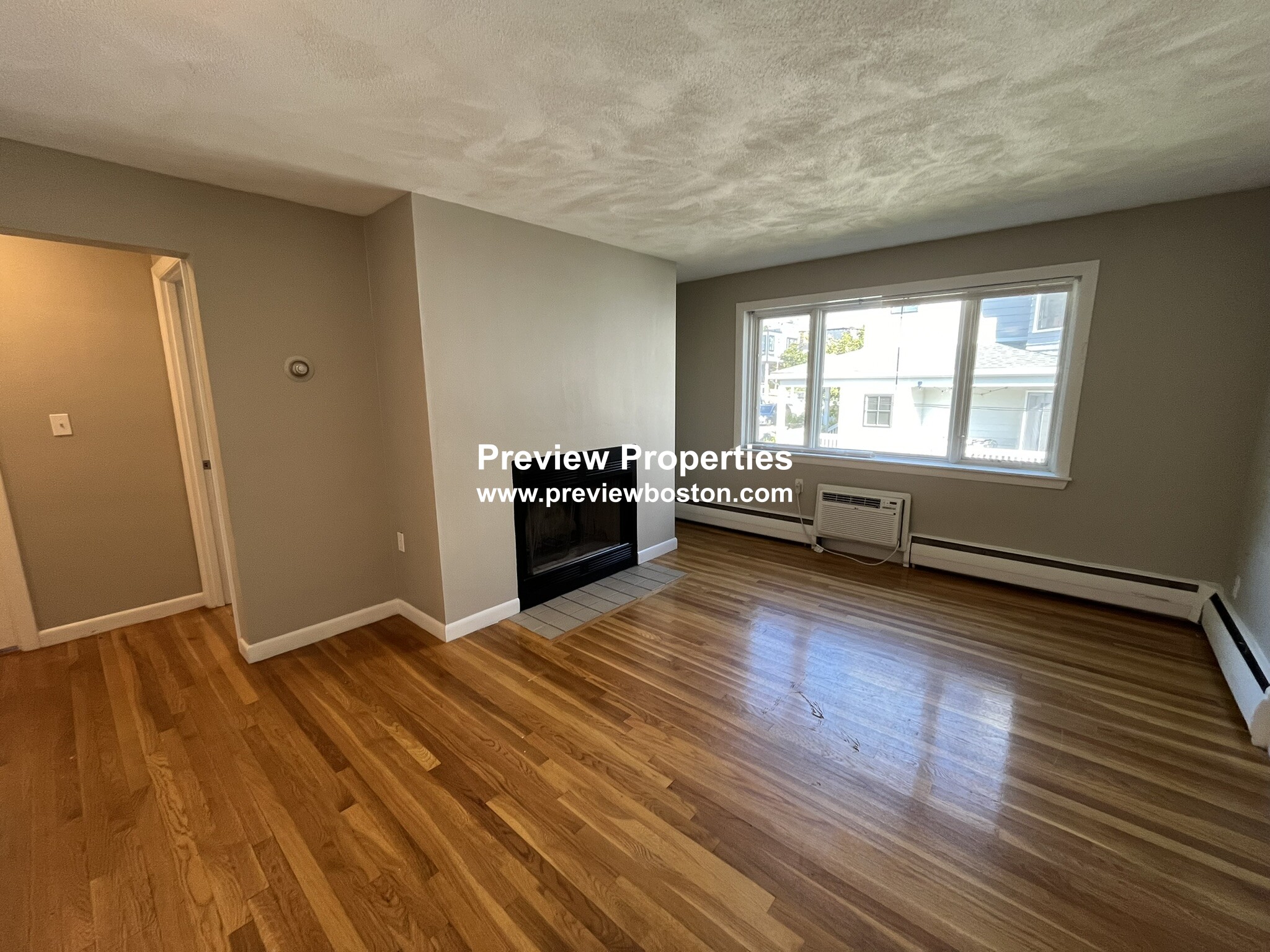 50 Evergreen St, Jamaica Plain