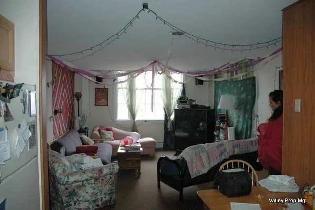 1381 South East St, Amherst