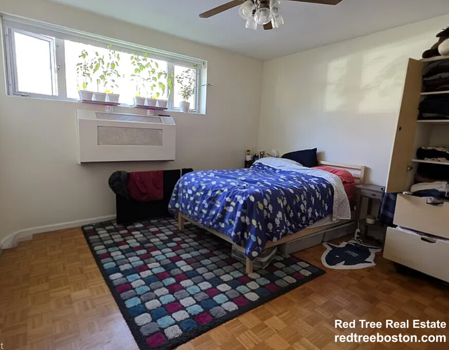 35 Vernon St, Coolidge Corner