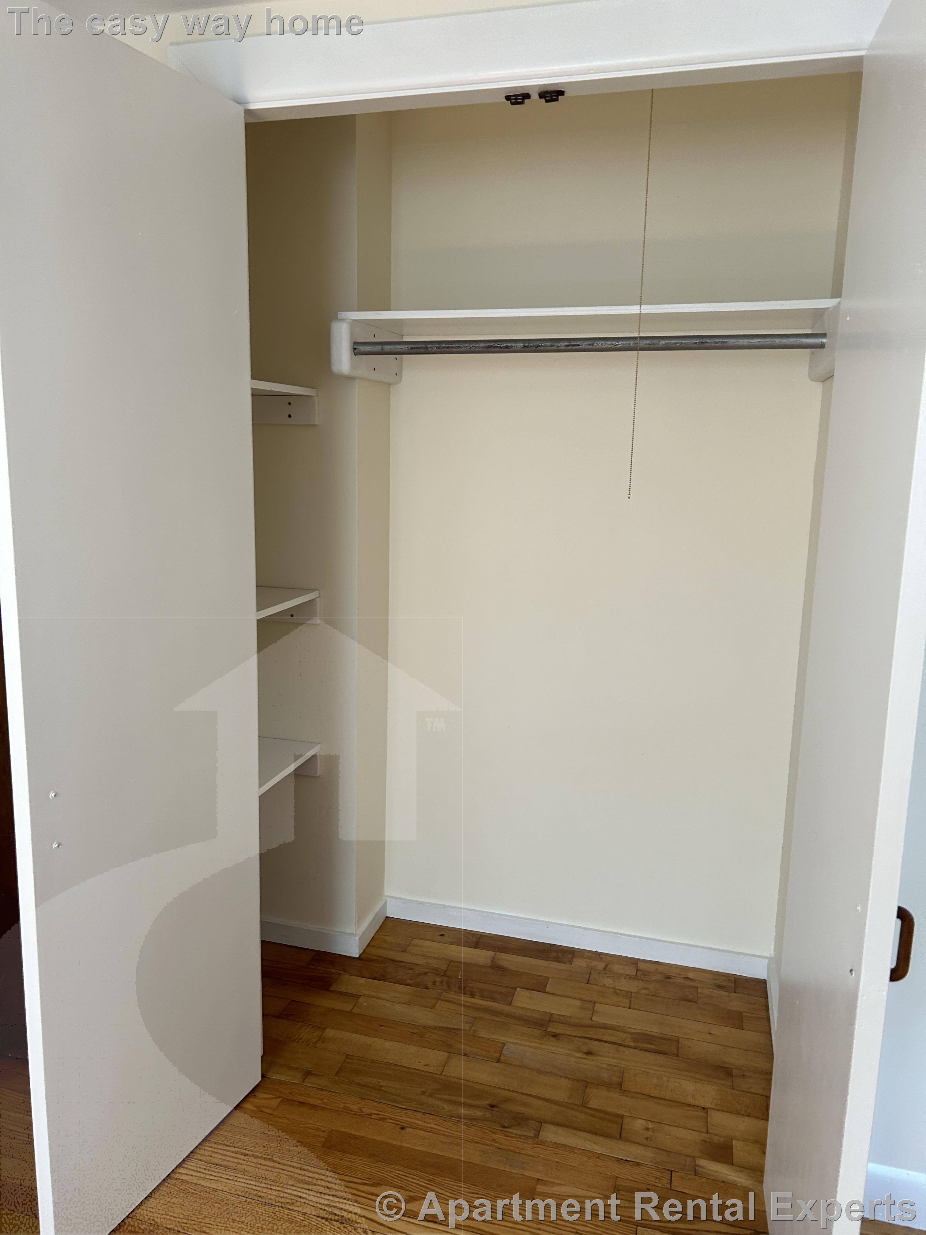 89 College Ave, Tufts