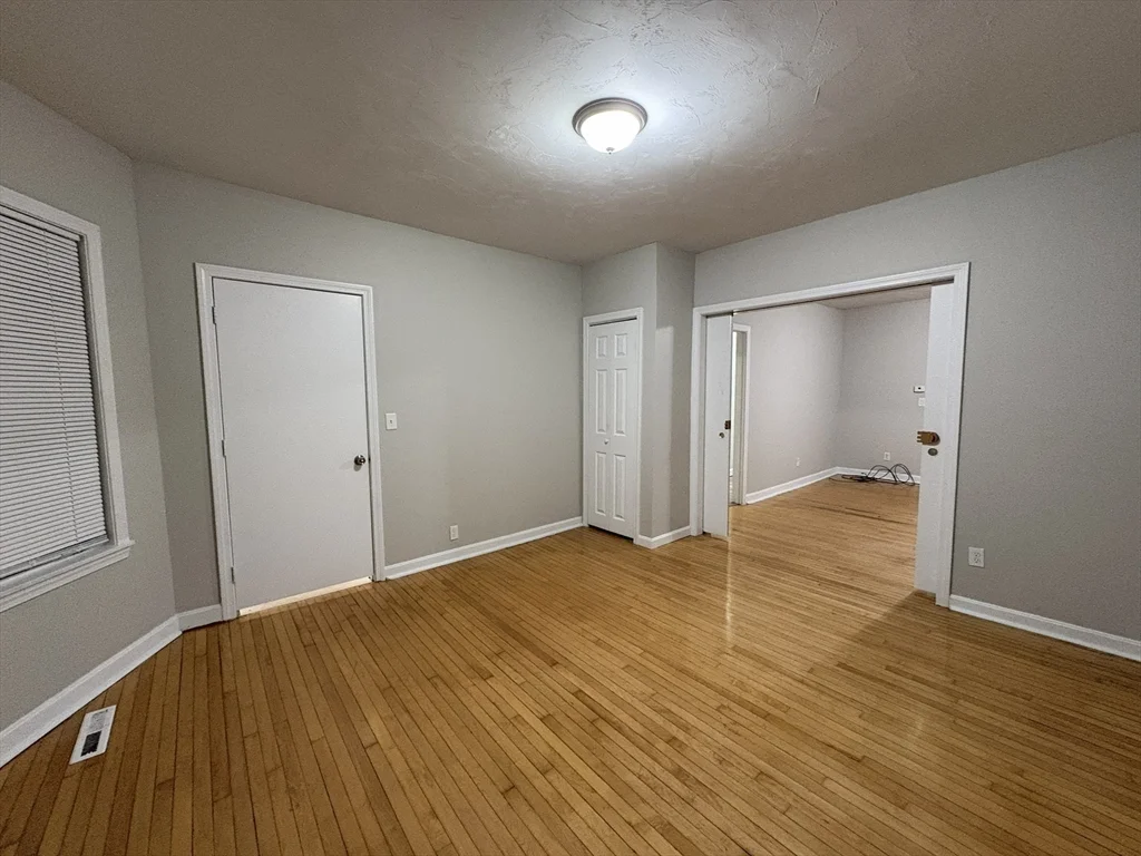 171 Pleasant St, Attleboro