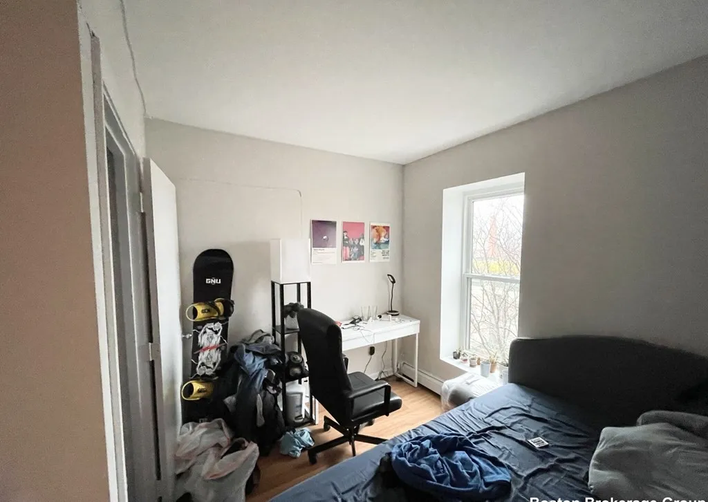 90 Hammond St, South End