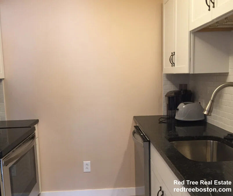 276 Chestnut Hill Ave, Brighton