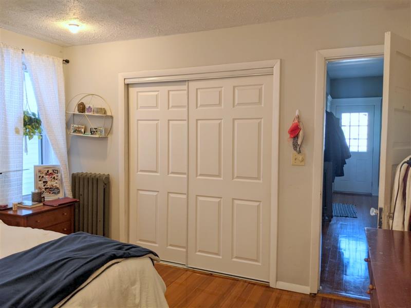 41 Belknap St, West Somerville