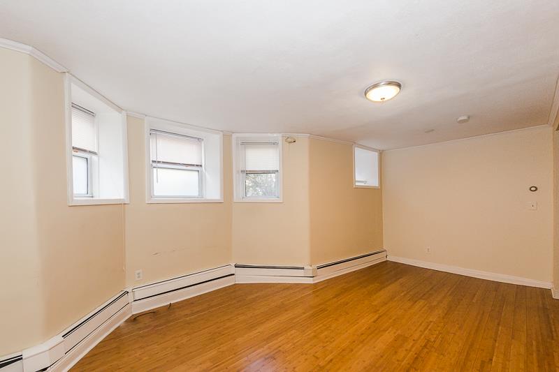 137 Chiswick Rd, Brighton