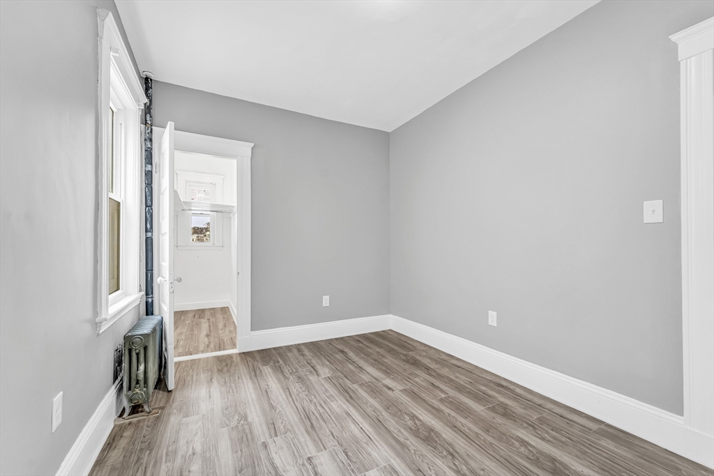 64 Topliff St, Boston