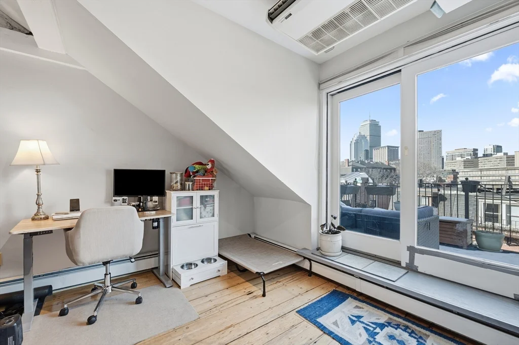 587 Tremont, South End