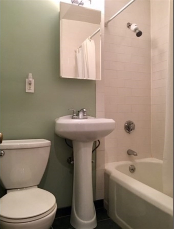 261 Beacon St, Back Bay