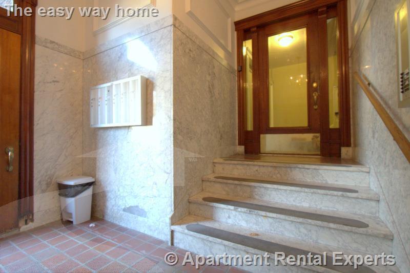 28 Langdon St, Harvard Square